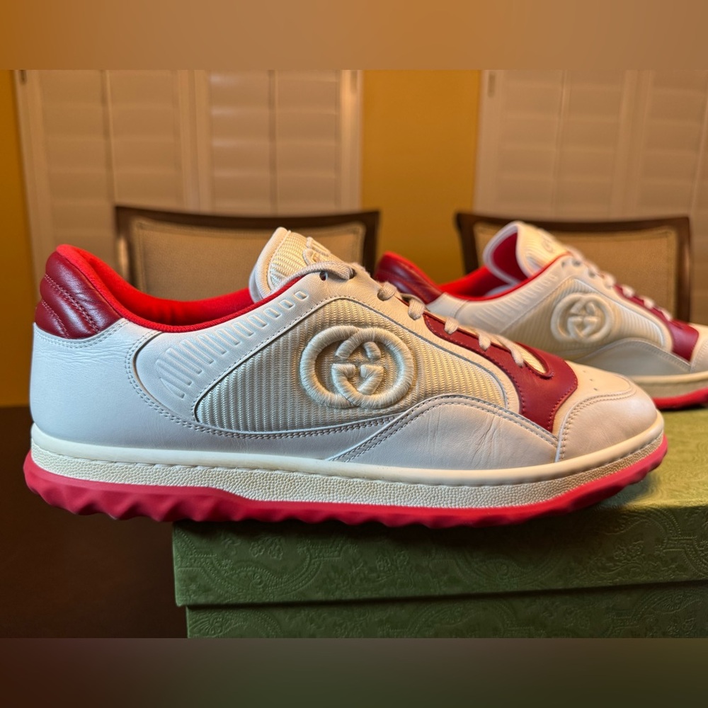 Gucci White and Red Sneakers - Picture 3 of 15